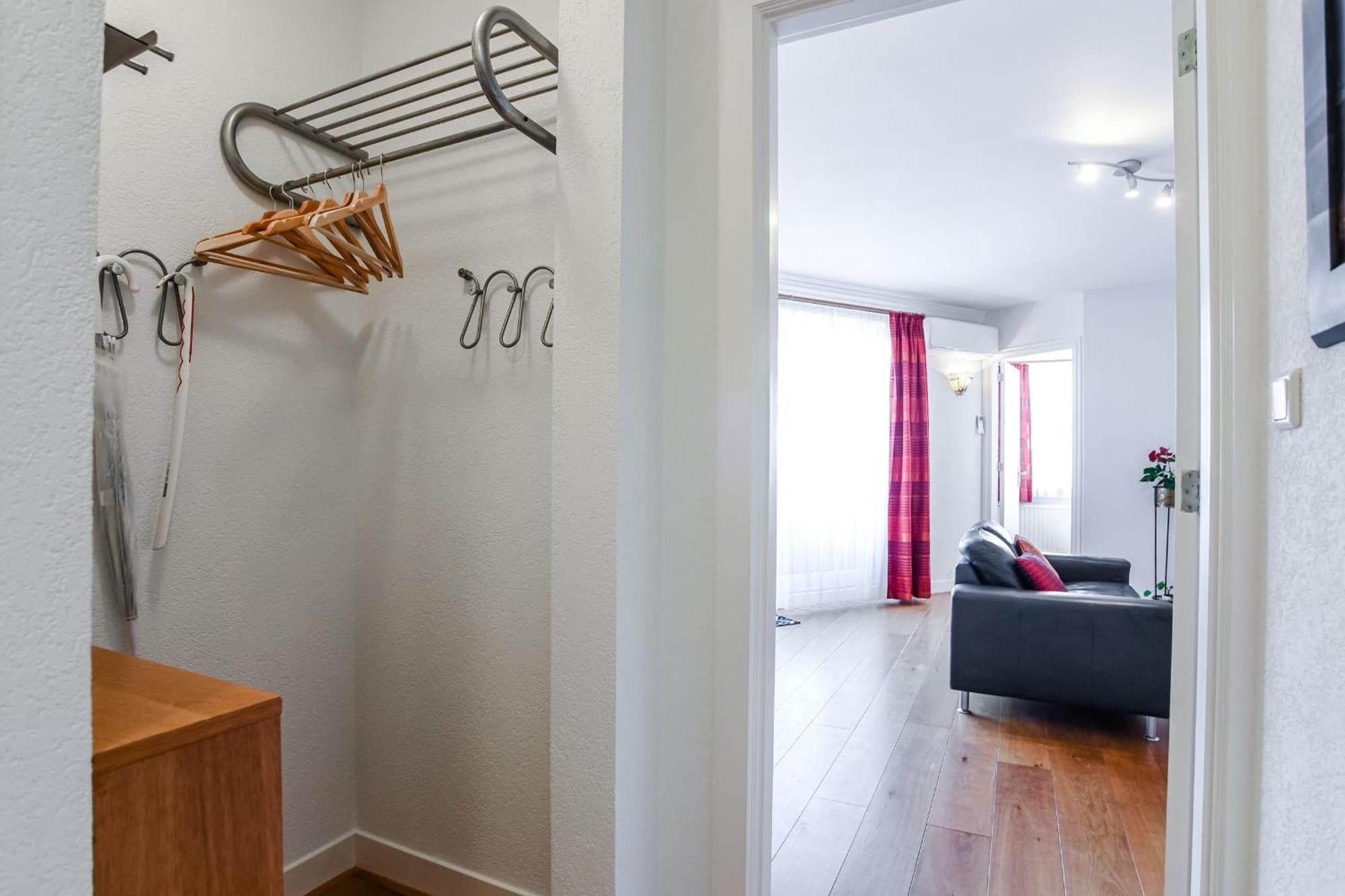Studio Tara At The Beach With Private Parking Zandvoort Extérieur photo